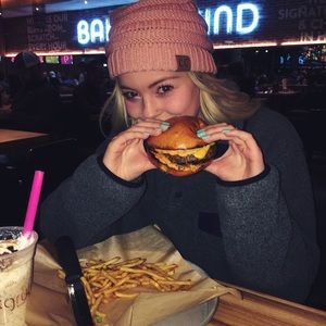 grey Patagonia fleece